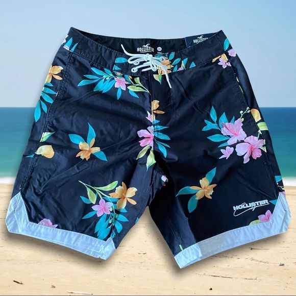 NWT - Hollister Unisex Floral 9” Boardshort (Black & Floral Print) - Picture 1 of 9